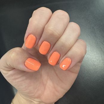 Bellacquer - Gel manicure - Nail Salons Near Me - Brookline, Massachusetts