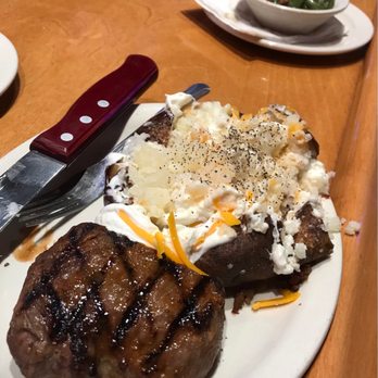 Texas Roadhouse - Sirloin with loaded baked potato and green beans - Seafood Near Me - Florence, Kentucky