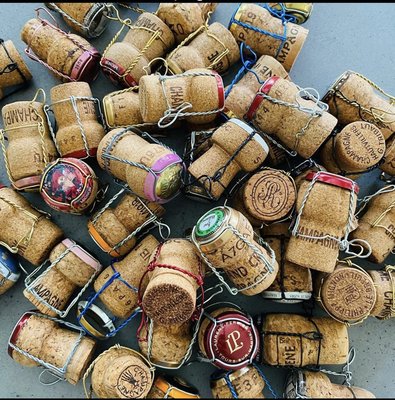 Be Bubbly Tastings & Travel by null