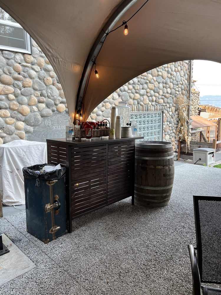 The Stonehouse Café