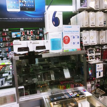 Wireless Tech - Well Organized! - Mobile Phone Repair Near Me - Metairie, Louisiana
