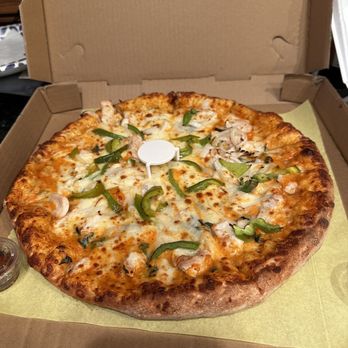 Thai Curry Pizza - Thai Curry Chicken Pizza - Pizza Near Me - Long Beach, California Thai Curry Pizza - Thai Curry Chicken Pizza - Pizza Near Me - Long Beach, California