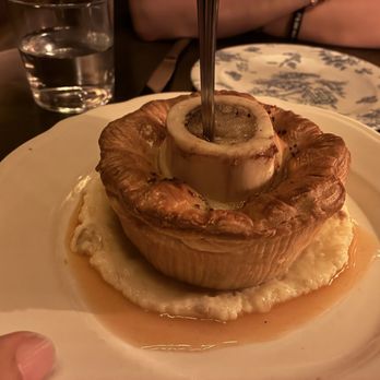 Armitage Alehouse - Oxtail and Red Wine Pot Pie $30 - Pubs Near Me - Chicago, Illinois