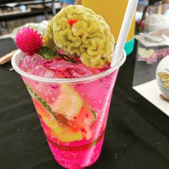 Drink Gazoz - Dragon fruit lemon lime fizz - Bartenders Near Me