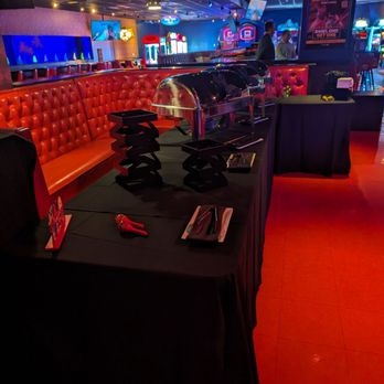 KINGS DINING & ENTERTAINMENT - DORAL - Updated April 2025 - 659 Photos ...