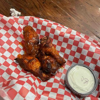 Boondocks - Buffalo Wings - Barbeque Near Me - Jackson, Mississippi Boondocks - Buffalo Wings - Barbeque Near Me - Jackson, Mississippi