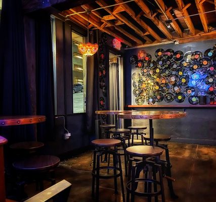 Bull's Irish Pub by null