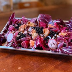FUEGOS LA - Pink salad