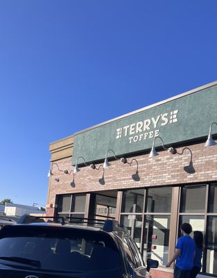 Terry's Toffee by null
