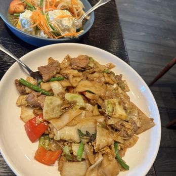 Buddha Thai Bistro - Papaya Salad and Drunken Noodles . - Thai Near Me - Vacaville, California Buddha Thai Bistro - Papaya Salad and Drunken Noodles . - Thai Near Me - Vacaville, California