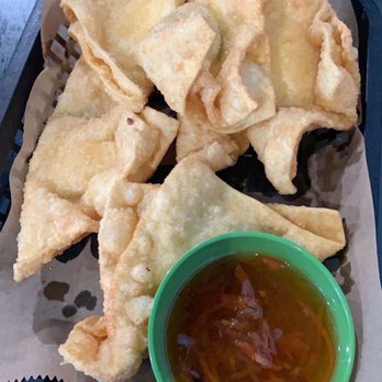 I Heart Pho - Jalapeño wontons - Vietnamese Near Me - Saint Paul, Minnesota I Heart Pho - Jalapeño wontons - Vietnamese Near Me - Saint Paul, Minnesota
