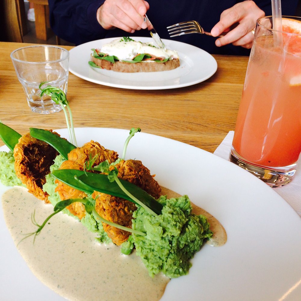 Sweet potato pancakes with mushy peas. Spring on a plate! And a delicious grapefruit lemonade Sweet potato pancakes with mushy peas. Spring on a plate! And a delicious grapefruit lemonade