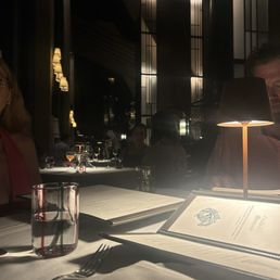 Late night 930 reservation was worth it for the view
