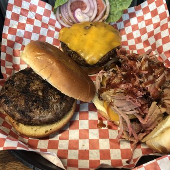 Steamboat BBQ - Burger assortment - Barbeque Near Me - Wheaton, Illinois