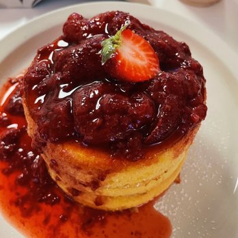 Cafe Weekend - Strawberry Pancakes Breakfast - Breakfast & Brunch Near Me - Allston, Massachusetts Cafe Weekend - Strawberry Pancakes Breakfast - Breakfast & Brunch Near Me - Allston, Massachusetts