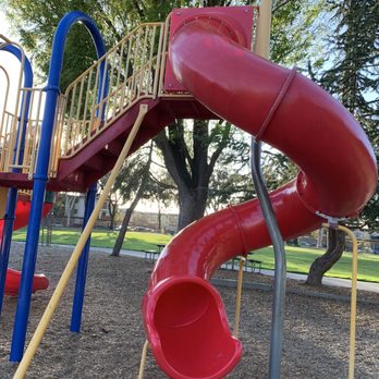 Los Prados Park - Really tall slide almost 10 ft? - Dog Parks Near Me - San Mateo, California Los Prados Park - Really tall slide almost 10 ft? - Dog Parks Near Me - San Mateo, California