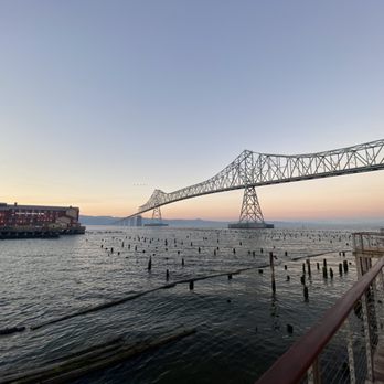 Bridgewater Bistro - View to the right on the exterior deck - New American Near Me - Astoria, Oregon