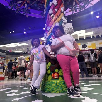 LEGO - Toy Stores Near Me - New York, New York LEGO - Toy Stores Near Me - New York, New York