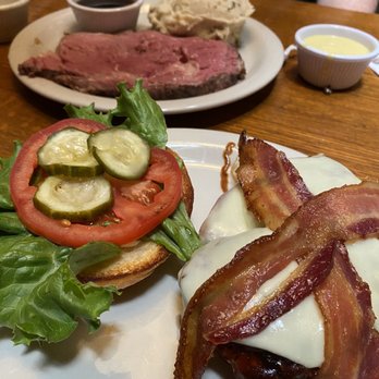 Rafferty's - Bars Near Me - Bowling Green, Kentucky