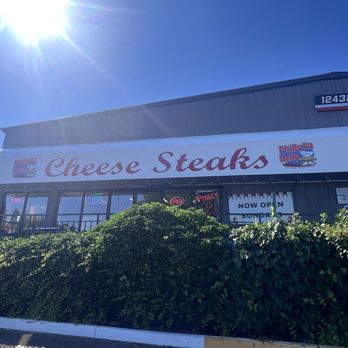 Philly Ya Belly - Outside - Sandwiches Near Me - Everett, Washington Philly Ya Belly - Outside - Sandwiches Near Me - Everett, Washington