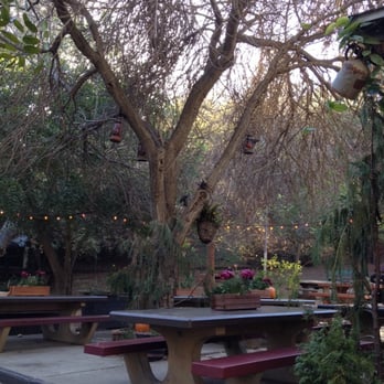 The Trails - Dining area - Cafes Near Me - Los Angeles, California The Trails - Dining area - Cafes Near Me - Los Angeles, California