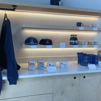 Spinnaker Chocolate - Merch - Chocolatiers & Shops Near Me - Seattle, Washington