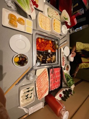 Haidilao Hot Pot Markham - 海底捞火锅 by null