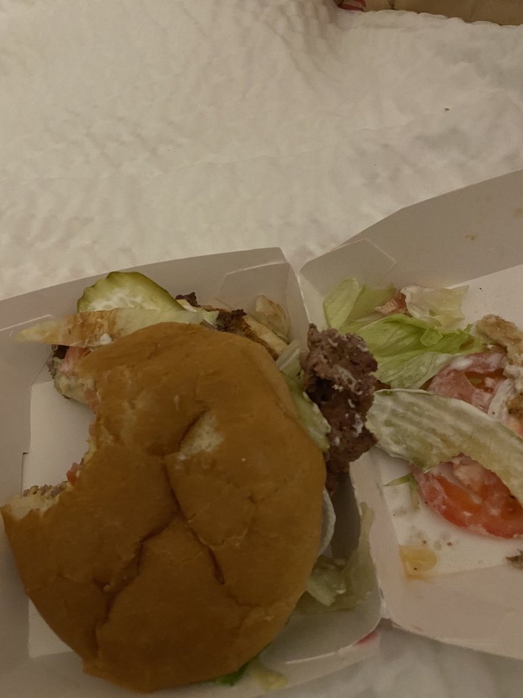 Freddy’s Frozen Custard & Steakburgers