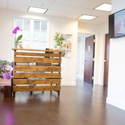 Salutogenesis Chiropractic - Front reception