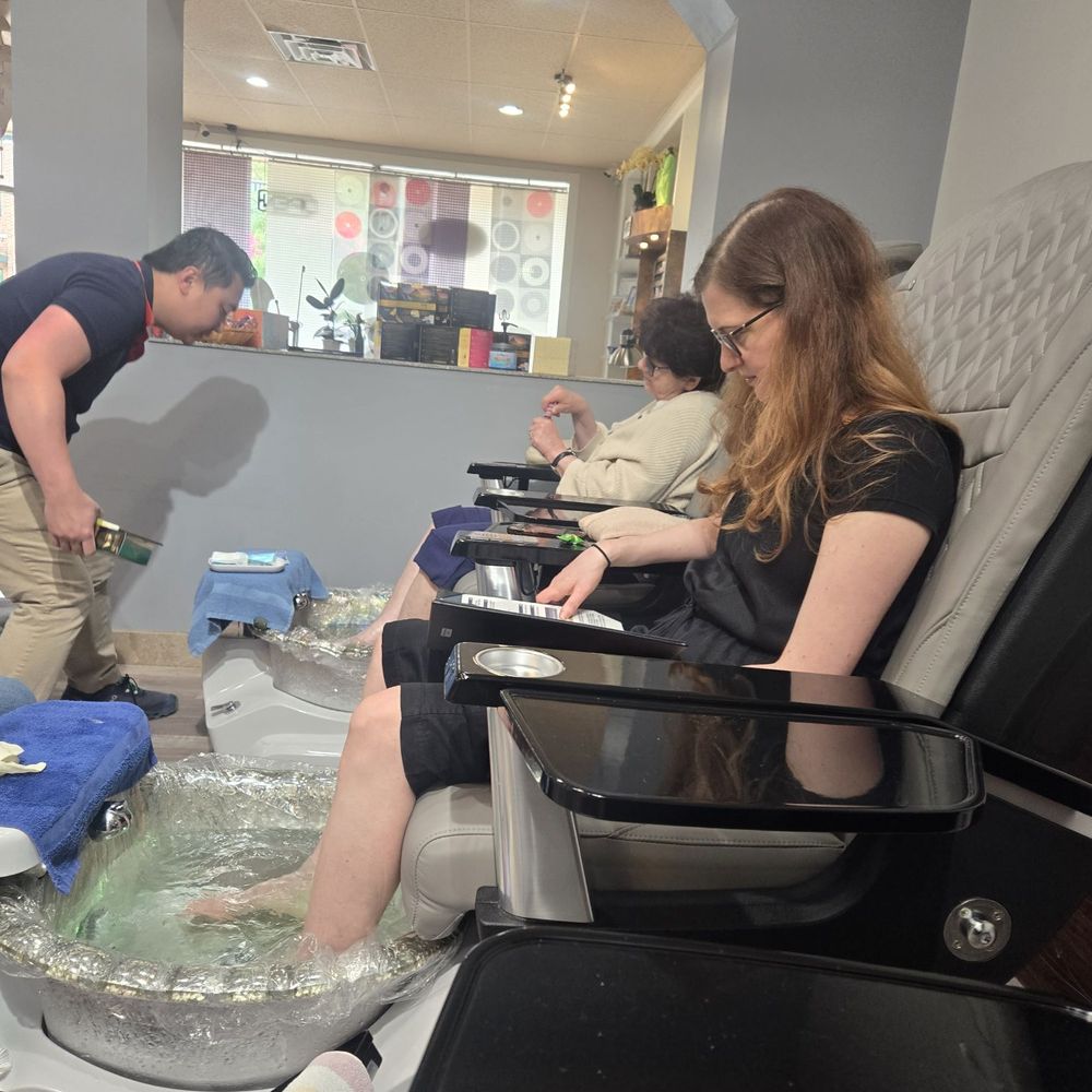 Royal Oaks Nails - Nail Salons Near Me - Royal Oak, Michigan Royal Oaks Nails - Nail Salons Near Me - Royal Oak, Michigan