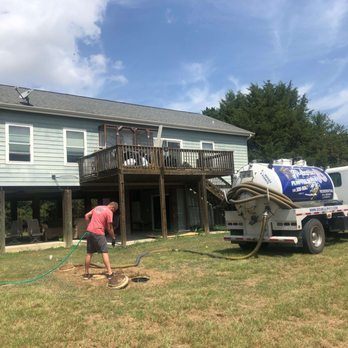Double JP Septic - Cleaning out a home septic tank - Septic Services Near Me - Elgin, Texas Double JP Septic - Cleaning out a home septic tank - Septic Services Near Me - Elgin, Texas