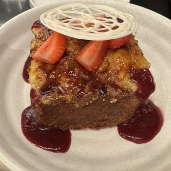 Bungalow Downtown Dining - Stuffed Brulee French Toast - Steakhouses Near Me - Houston, Texas Bungalow Downtown Dining - Stuffed Brulee French Toast - Steakhouses Near Me - Houston, Texas