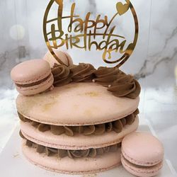 LOVELY MACARONS - Macarons!