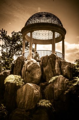 Untermyer Gardens by null