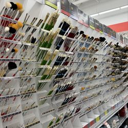 Michaels - I cannot for the life of me find a specific flat shader detailed brush at any of the Michael's. They don't even have it online...