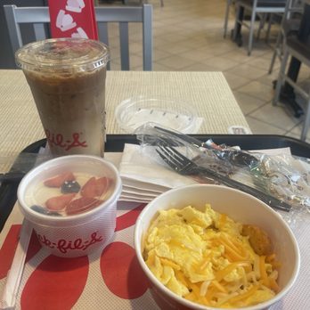 Chick-fil-A - The No Meat Hash Brown Bowl  Parfait  Large Vanilla Coffee - Fast Food Near Me - Parkville, Maryland