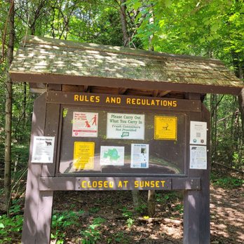 Great Pond State Park - Sign kiosk - Active Life Near Me - Simsbury Center, Connecticut Great Pond State Park - Sign kiosk - Active Life Near Me - Simsbury Center, Connecticut