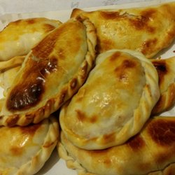 Pizzeria Piccirillo - Empanadas grandes y deliciosas
