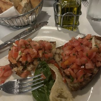 Ca' Dario - BRUSCHETTA AL POMODORO - Wine Bars Near Me - Santa Barbara, California