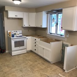 Home Basics of Rochester - Cabinet install