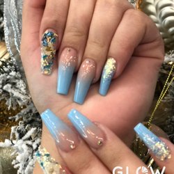 Glow Me & Nails - Acrylic nails and design