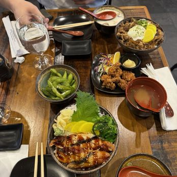 Maguro - Sushi Bars Near Me - Brookline, Massachusetts