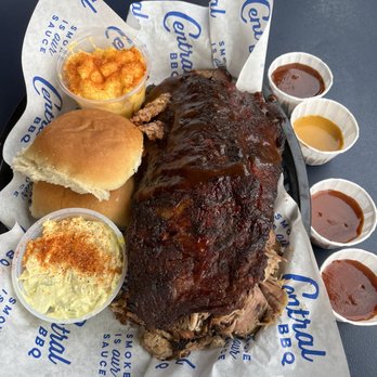 Central BBQ - Combo Rib Plate with pulled pork and brisket - Barbeque Near Me - Memphis, Tennessee