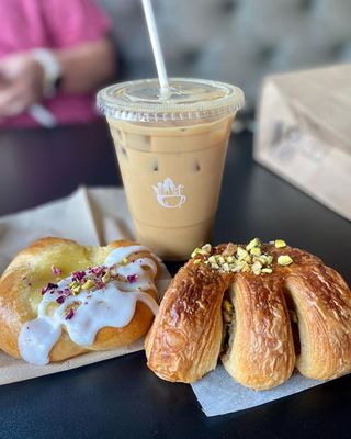 Sweet Rabbit Bakery by null