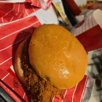 Chick-fil-A - Fast Food Near Me - Bakersfield, California