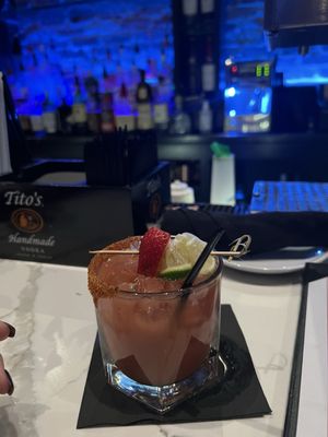 Avenue Social Kitchen & Cocktails by null