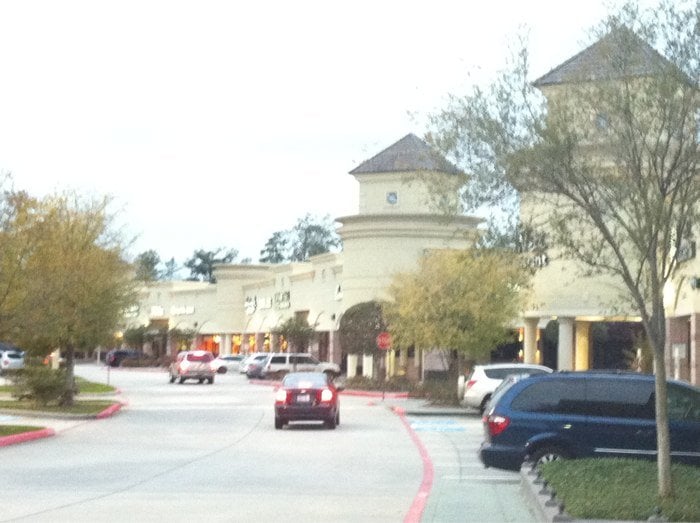 STERLING RIDGE SHOPPING CENTER Updated May 2024 66066800 Woodlands Pkwy, The Woodlands