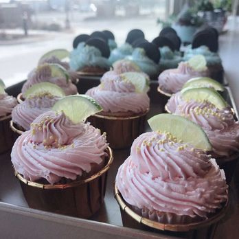 Komeya Cafe - Cupcakes - Japanese Near Me - Markham, Ontario