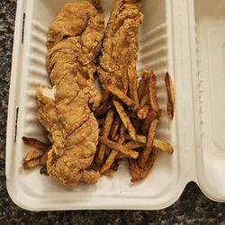 Pollo Tasty - 3ct tenders with fries