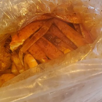 The Crab Shack - Shrimp and snow crab bag - Cajun/Creole Near Me - Gardena, California